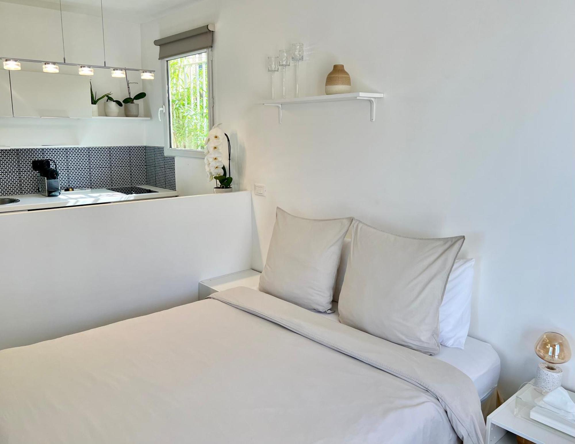 Apartment Cosy With Garden And Free Parking - *