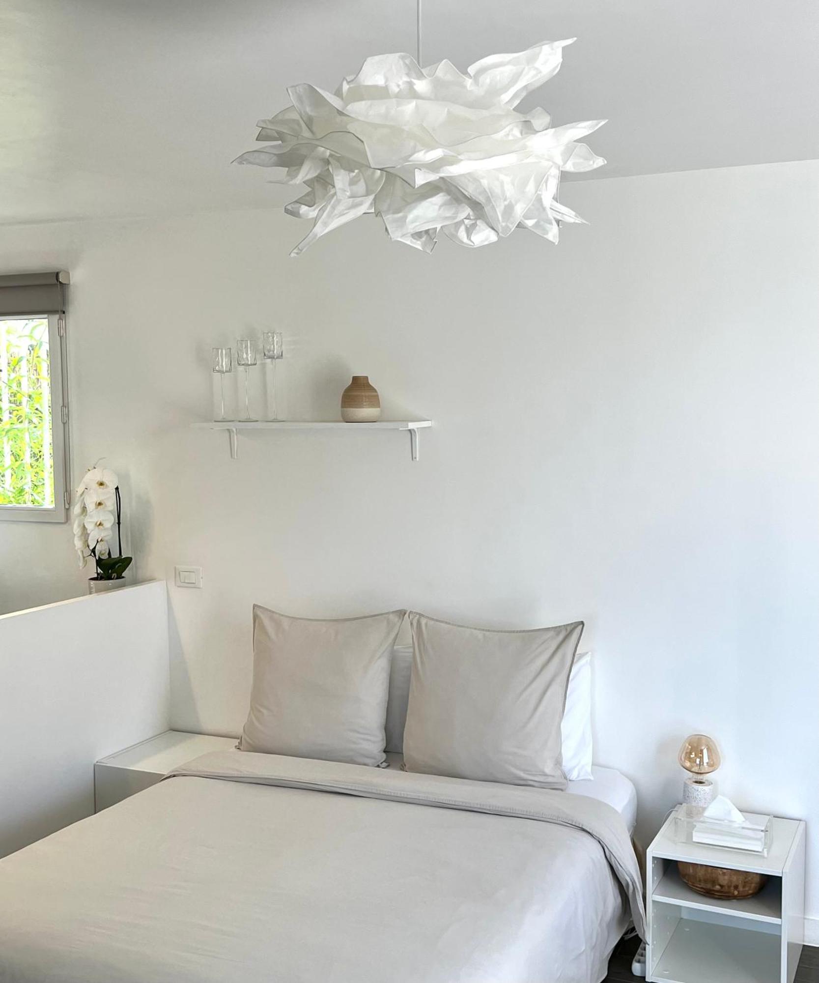 Cosy With Garden And Free Parking -